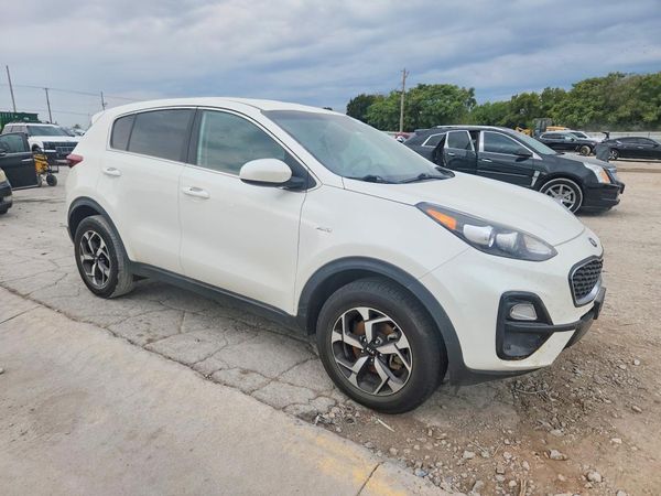 2022 KIA SPORTAGE LX, LX Value Edition Pkg — Passenger 3/4