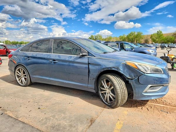 2016 HYUNDAI SONATA — Passenger 3/4