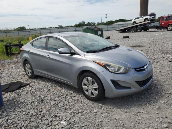 2016 HYUNDAI ELANTRA