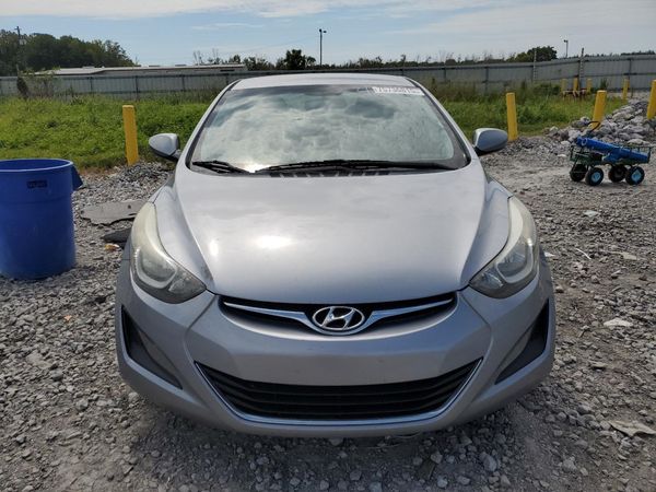 2016 HYUNDAI ELANTRA