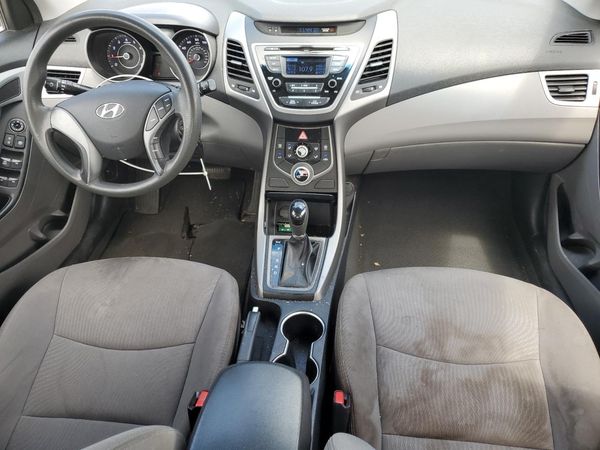 2016 HYUNDAI ELANTRA