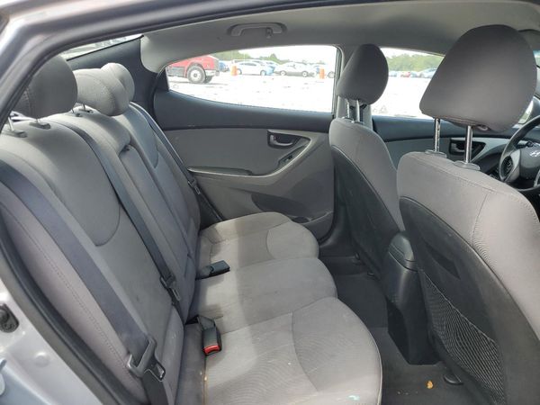 2016 HYUNDAI ELANTRA