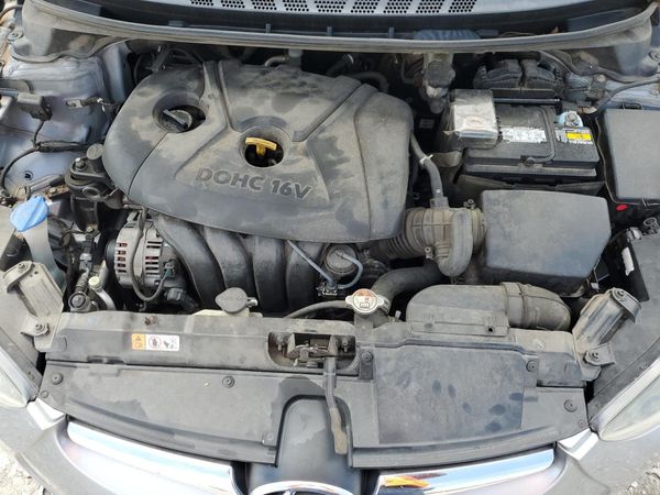 2016 HYUNDAI ELANTRA