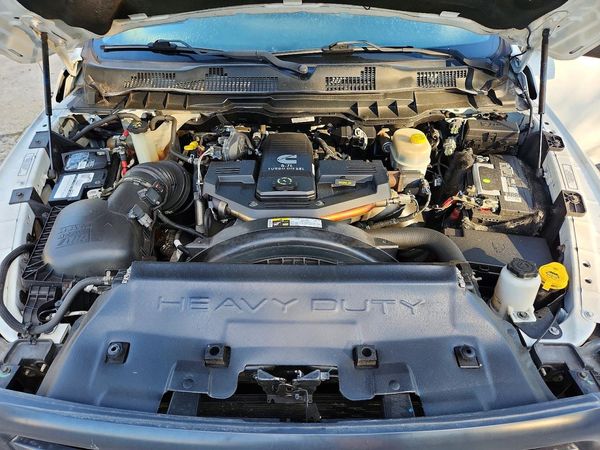 2017 RAM 2500 ST — Engine bay