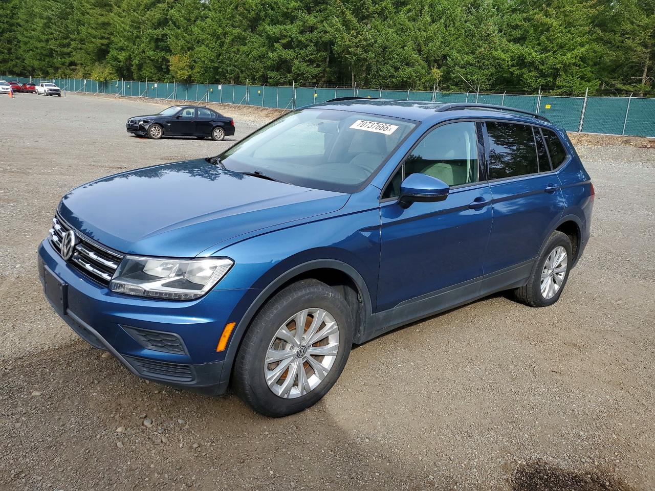 2020 VOLKSWAGEN TIGUAN — Front 3/4