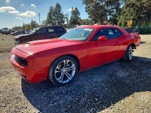 2022 DODGE CHALLENGER R/T — Front 3/4