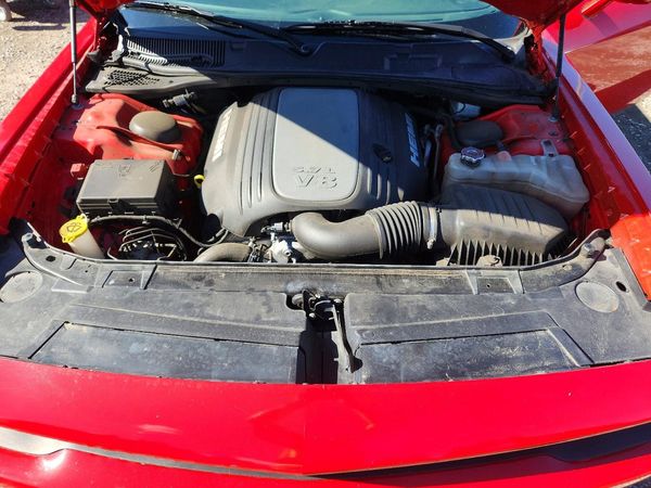 2022 DODGE CHALLENGER R/T — Engine bay