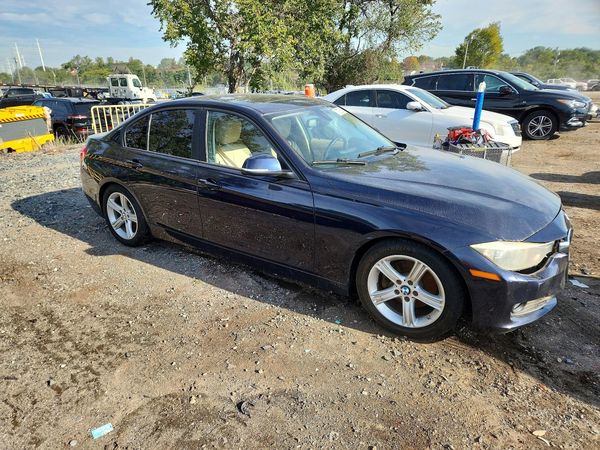 2013 BMW 328 xDrive SA — Passenger 3/4