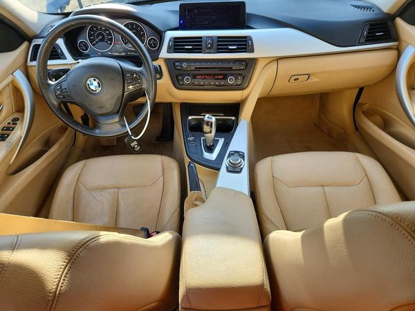 2013 BMW 328 xDrive SA — CKPT