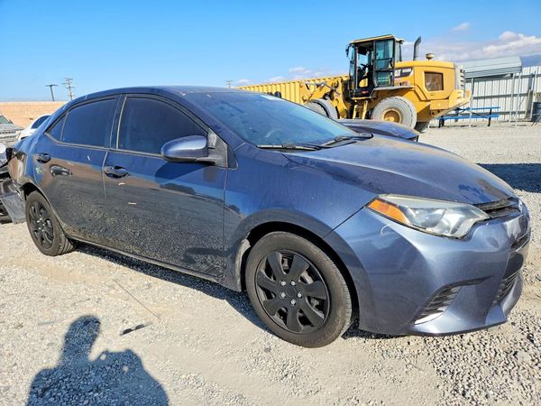 2015 TOYOTA COROLLA L/LE — Passenger 3/4
