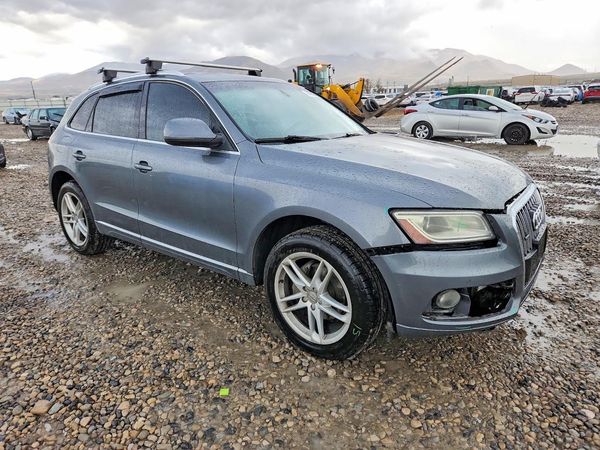 2014 AUDI Q5 Premium Plus — Passenger 3/4