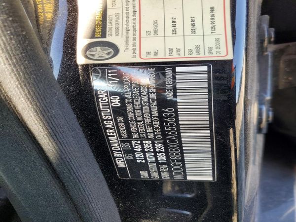 2012 MERCEDES-BENZ C-CLASS C300 4-MATIC — VINS