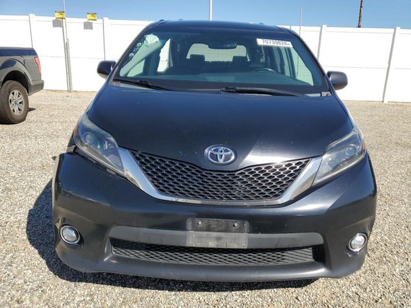 2015 TOYOTA SIENNA — DIRF