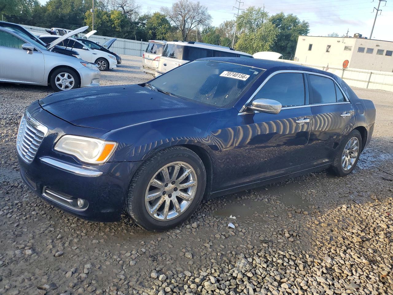 2013 CHRYSLER 300 300C — Front 3/4