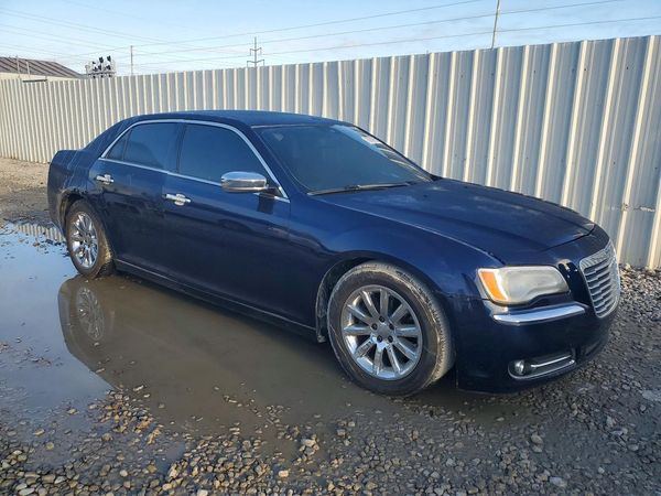 2013 CHRYSLER 300 300C — Passenger 3/4