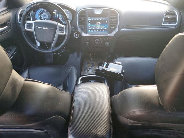 2013 CHRYSLER 300 300C — CKPT