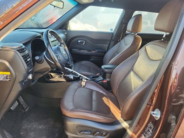 2017 KIA SOUL Plus — DENT