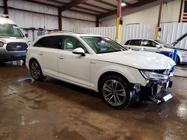 2018 AUDI A4 Premuim Plus — Passenger 3/4