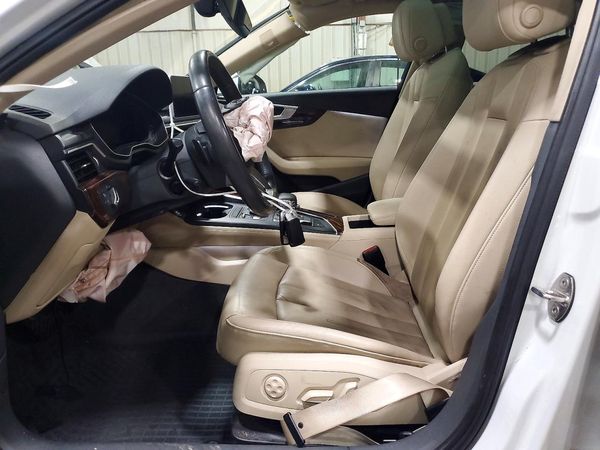 2018 AUDI A4 Premuim Plus — DENT