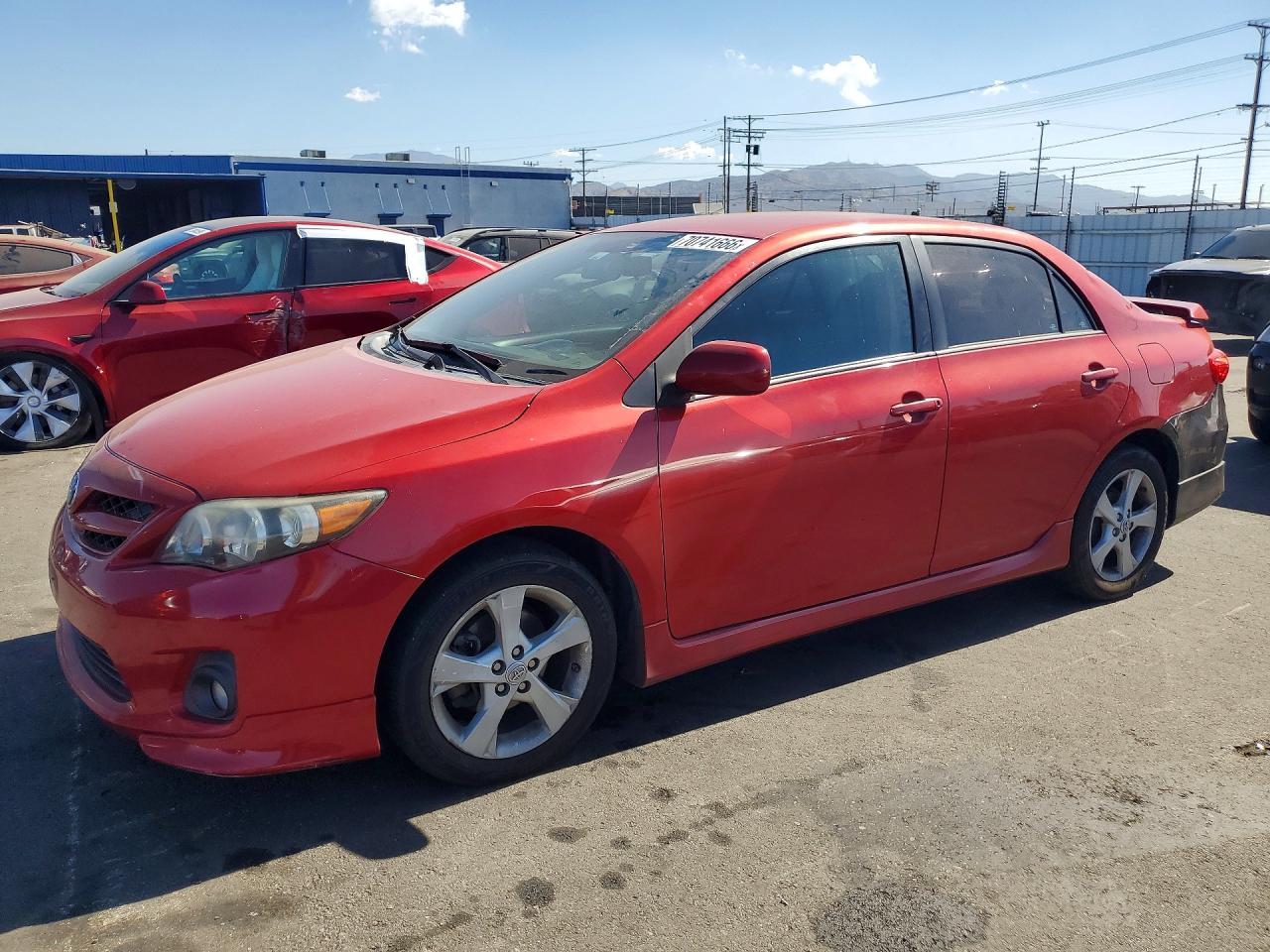 2013 TOYOTA COROLLA — Front 3/4