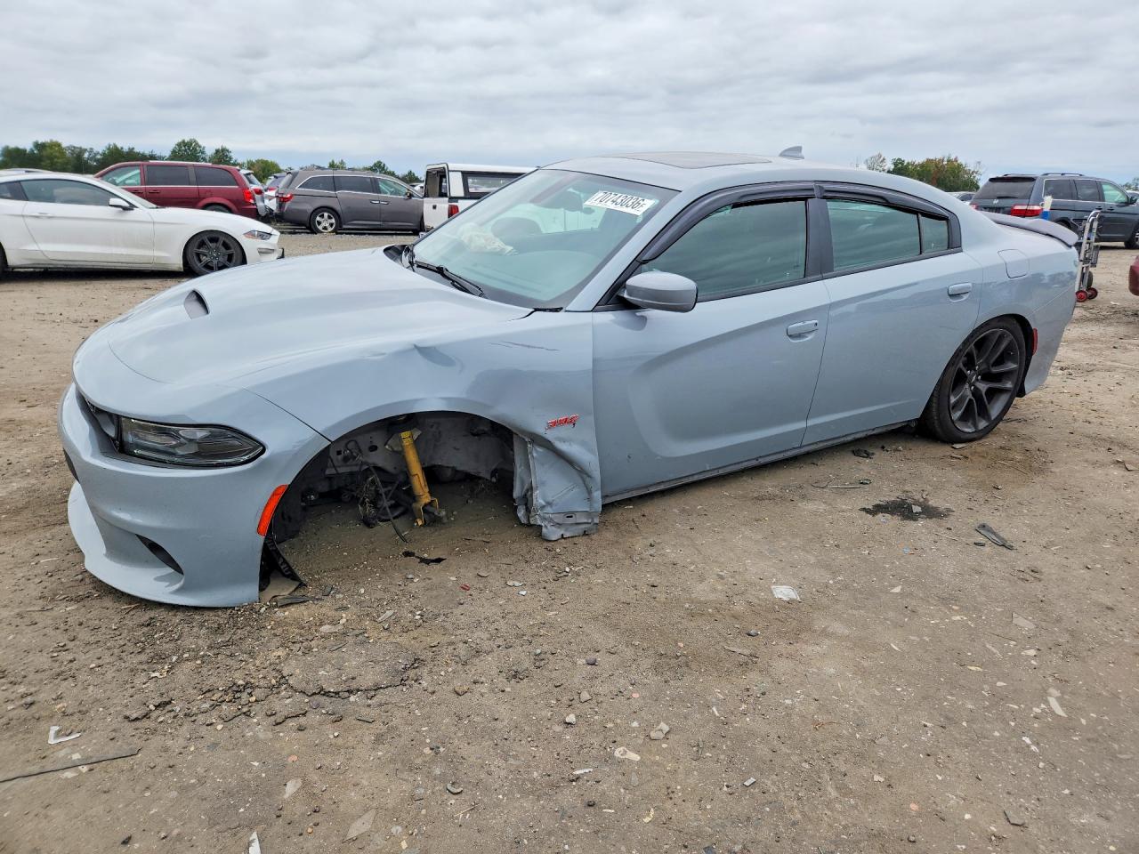 2021 DODGE CHARGER Scat Pack — Front 3/4