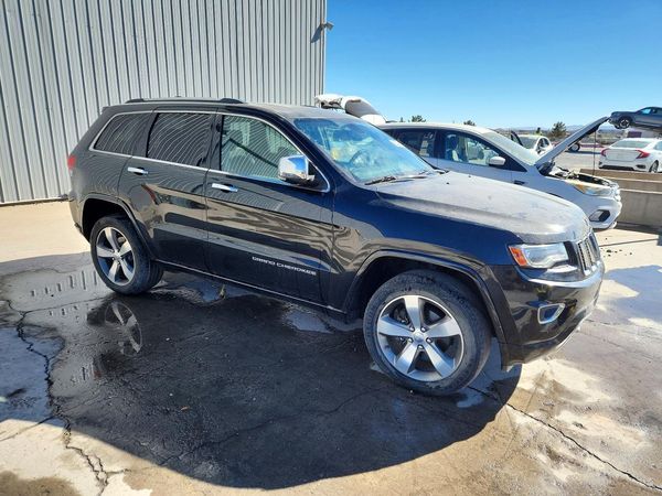 2014 JEEP CHEROKEE Overland — Passenger 3/4