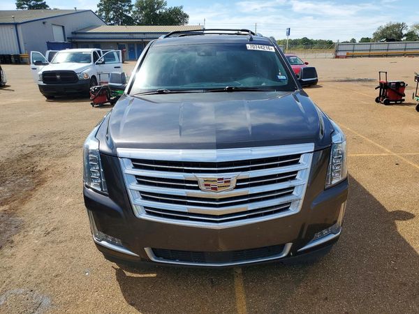 2018 CADILLAC ESCALADE ESV Platinum — DIRF