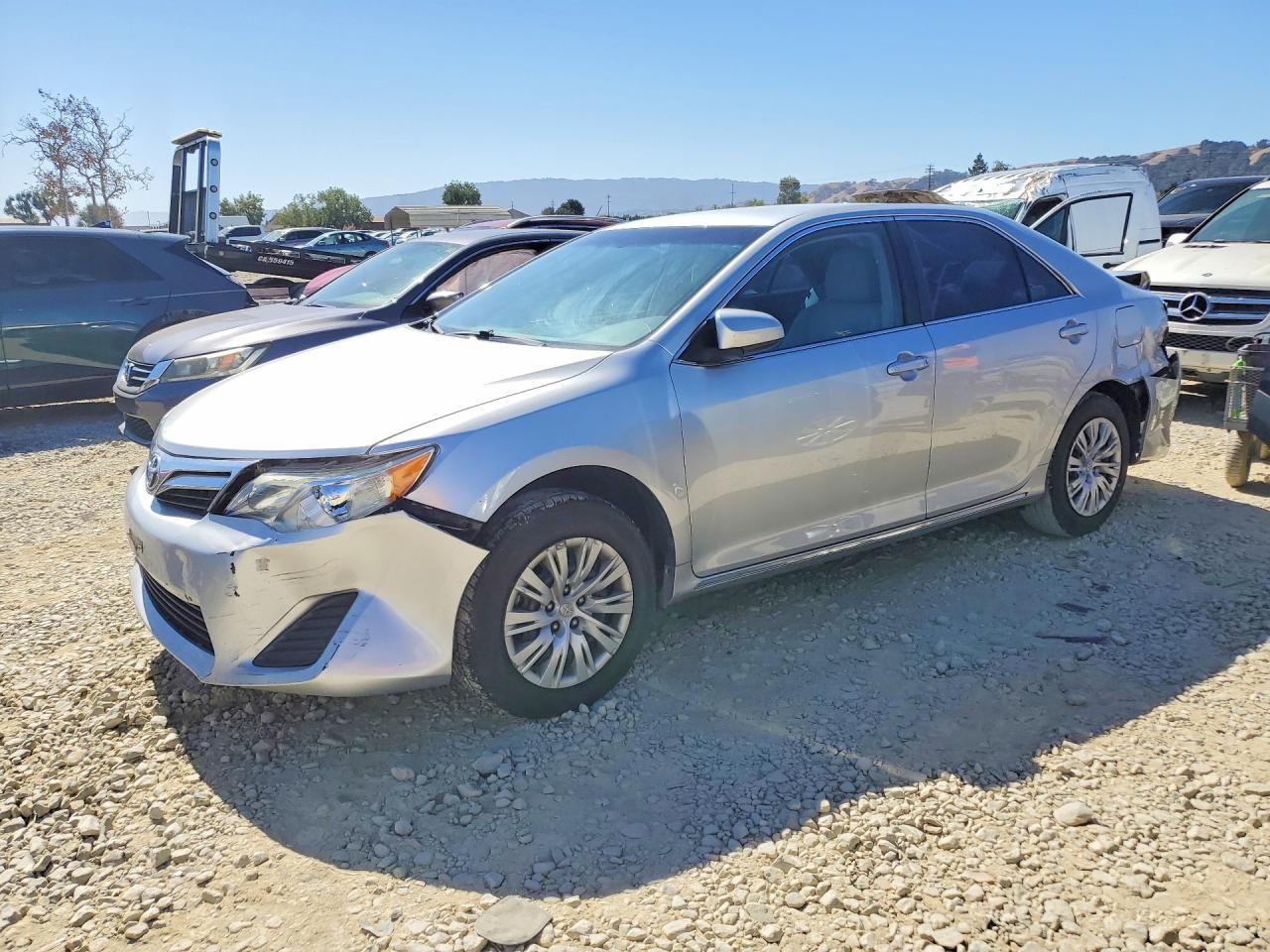 2012 TOYOTA CAMRY — Front 3/4