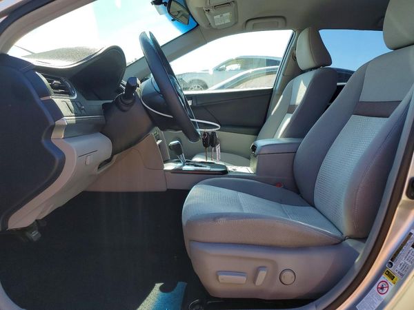 2012 TOYOTA CAMRY — DENT