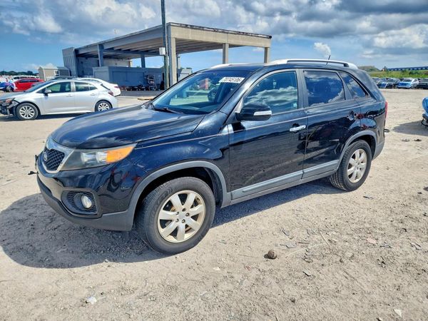 2013 KIA SORENTO — DSFA — Front 3/4