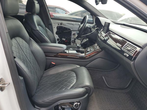 2017 AUDI A8 quattro Sport L
