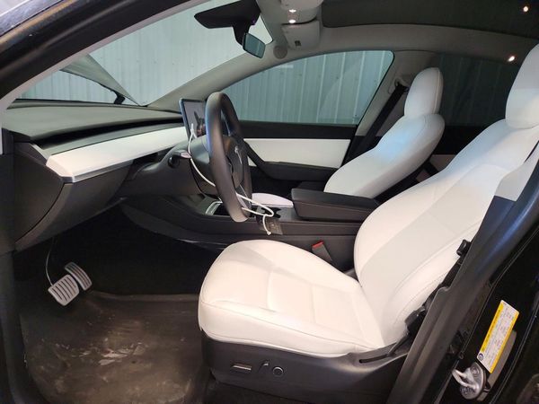 2022 TESLA MODEL Y — DENT