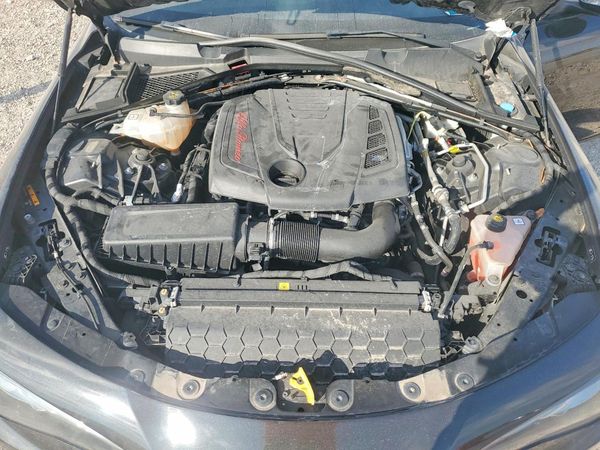 2020 ALFA ROMEO GIULIA TI RWD — Engine bay