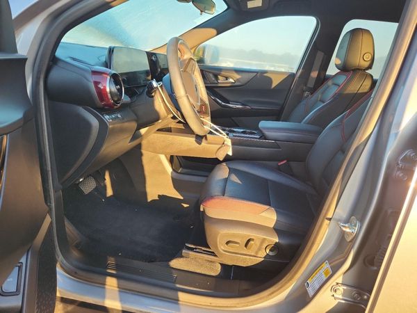 2025 CHEVROLET EQUINOX RS — DENT