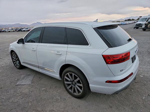 2017 AUDI Q7 quattro Premium Plus — DSRA