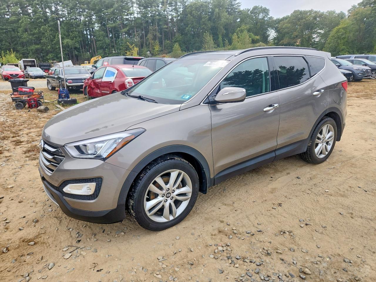 2015 HYUNDAI SANTA FE TOP — Front 3/4