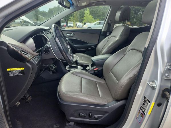 2017 HYUNDAI SANTA FE — DENT