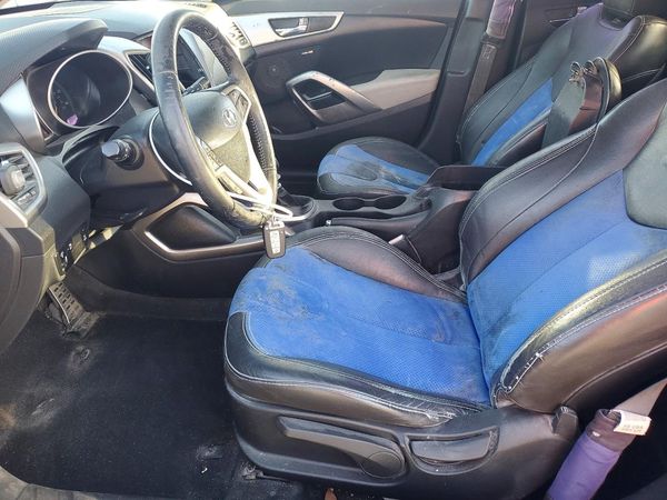 2012 HYUNDAI VELOSTER GLS(Middle grade) — DENT