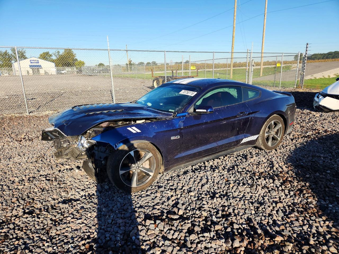 2018 FORD MUSTANG GT Coupe — Front 3/4