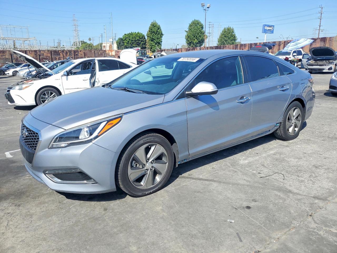 2016 HYUNDAI SONATA GLS (Middle) — Front 3/4