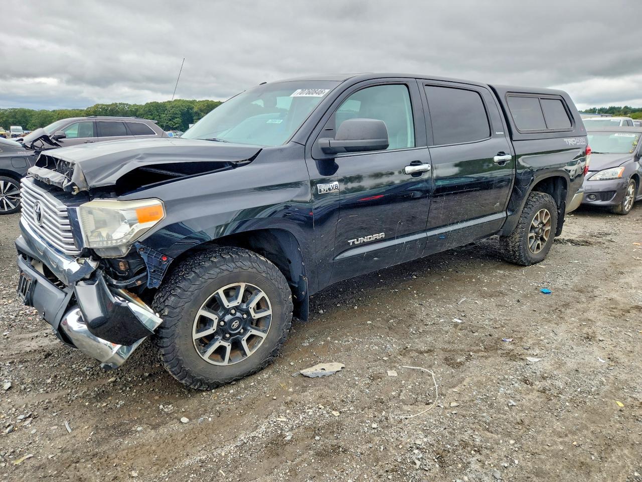 2014 TOYOTA TUNDRA Limited — Front 3/4