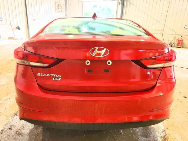 2017 HYUNDAI ELANTRA SE Base — DIRR