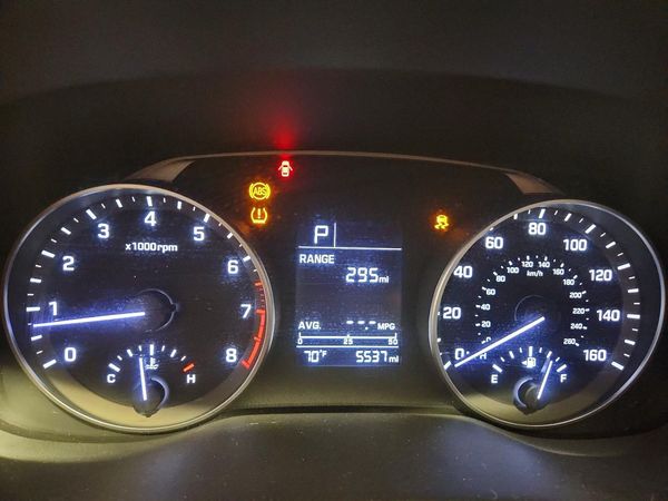 2017 HYUNDAI ELANTRA SE Base — ODOM