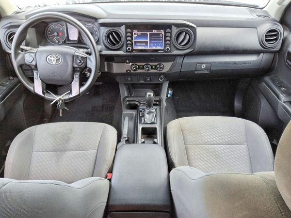 2022 TOYOTA TACOMA SR5 — CKPT