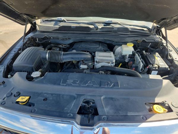 2019 RAM 1500 Big Horn/Lonestar — Engine bay