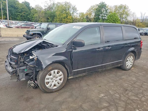2019 DODGE CARAVAN SE — Front 3/4
