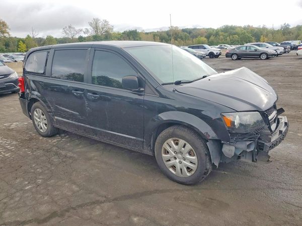 2019 DODGE CARAVAN SE — Passenger 3/4