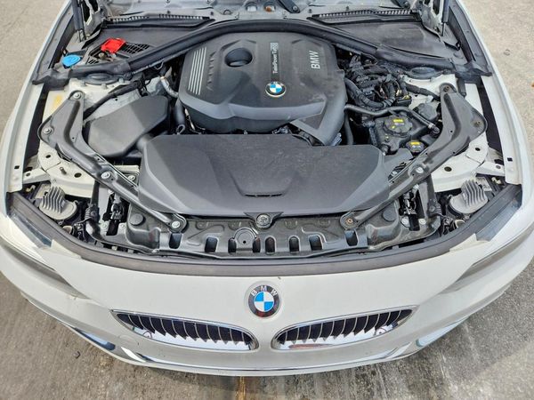 2018 BMW 430I — Engine bay