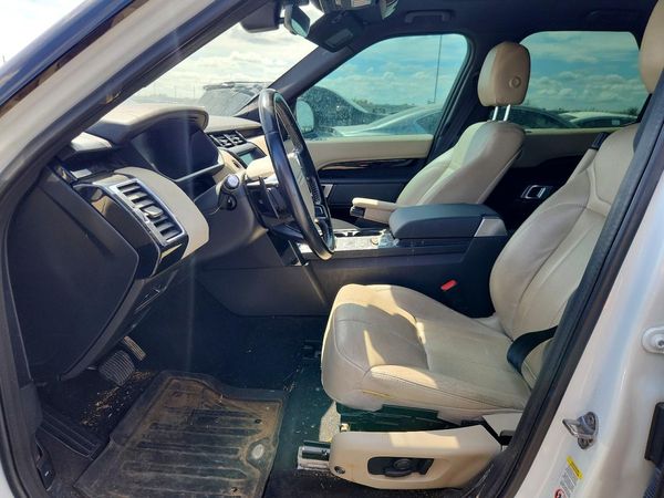 2018 LAND ROVER DISCOVERY SE — DENT