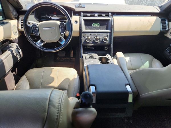 2018 LAND ROVER DISCOVERY SE — CKPT